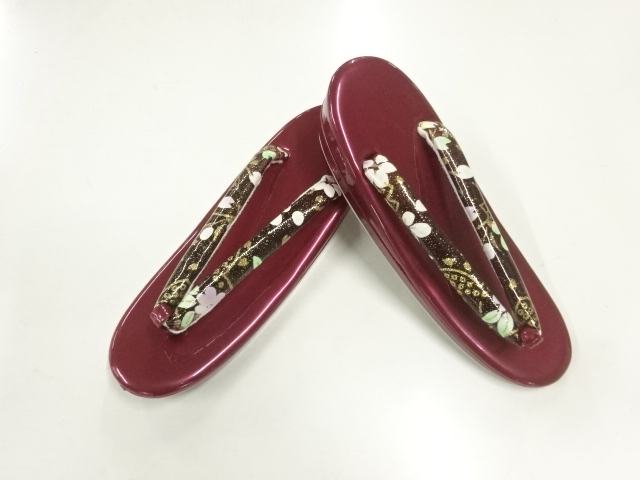 JAPANESE KIMONO / JAPANESE-STYLE ZORI (SIZE M)